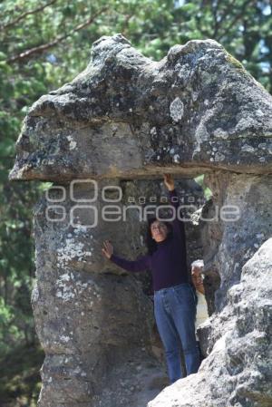 PIEDRAS ENCIMADAS -TURISMO