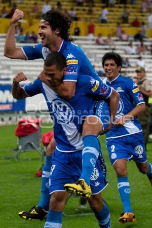 FUTBOL . CHIVAS VS PUEBLA FC