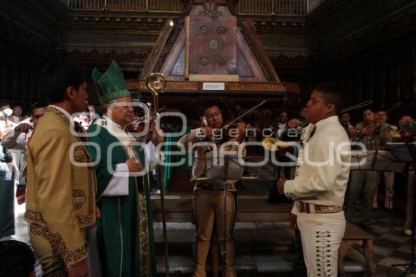 MÚSICA DE MARIACHI EN MISA DOMINICAL