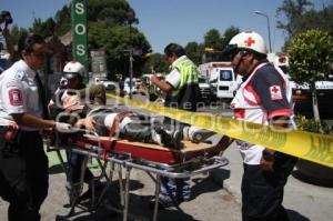 SIMULACRO - VOLCADIRA DE TRANSPORTE PUBLICO EN ANALCO