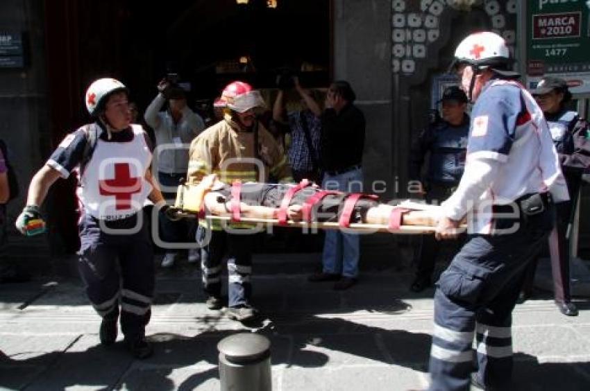 SIMULACRO DE SISMO EN PUEBLA . EDIFICIO ARRONTE BUAP