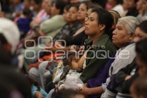 ENTREGA CRÉDITO A LA PALABRA DE LA MUJER