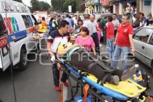 VOLCADURA DE CAMIONETA DEJA OCHO LESIONADOS