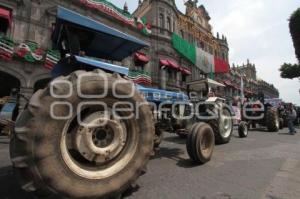 MANIFESTACIÓN DE CAMPESINOS Y COMERCIANTES