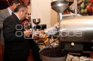 "VAMOS A TOMARNOS UN CAFE...POBLANO"