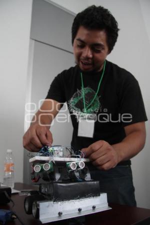 SUMOBOT 2011