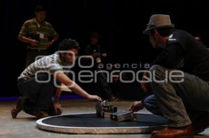 SUMOBOT 2011