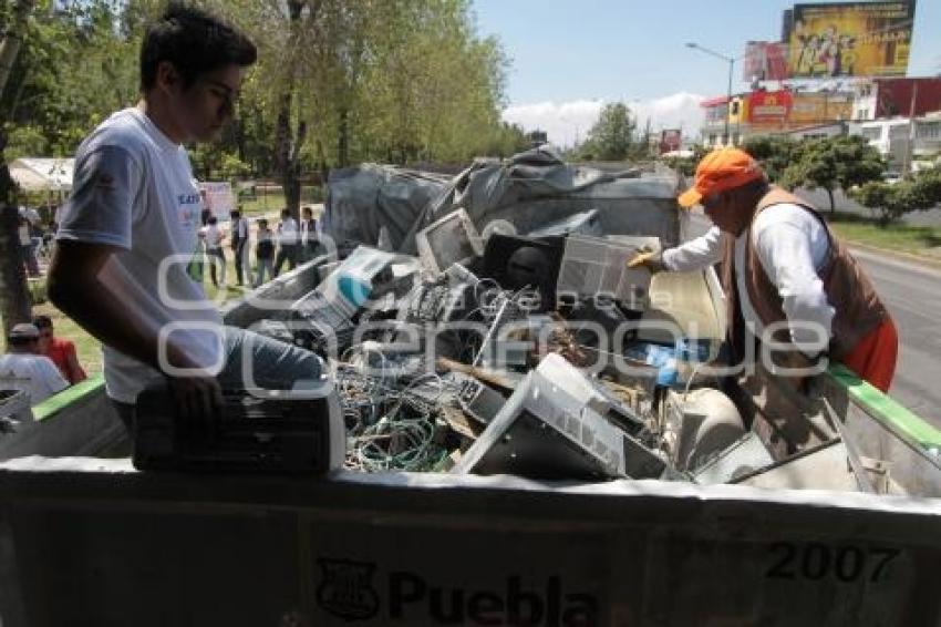 RECICLATÓN - PARQUE REVOLUCIÓN MEXICANA