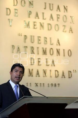 DEVELACION DE LETRAS EN ORO DE JUAN DE PALAFOX Y MENDOZA.