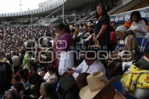 TESTIGOS DE JEHOVA - ASAMBLEA