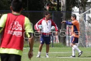 CARLOS POBLETE . LOBOS BUAP