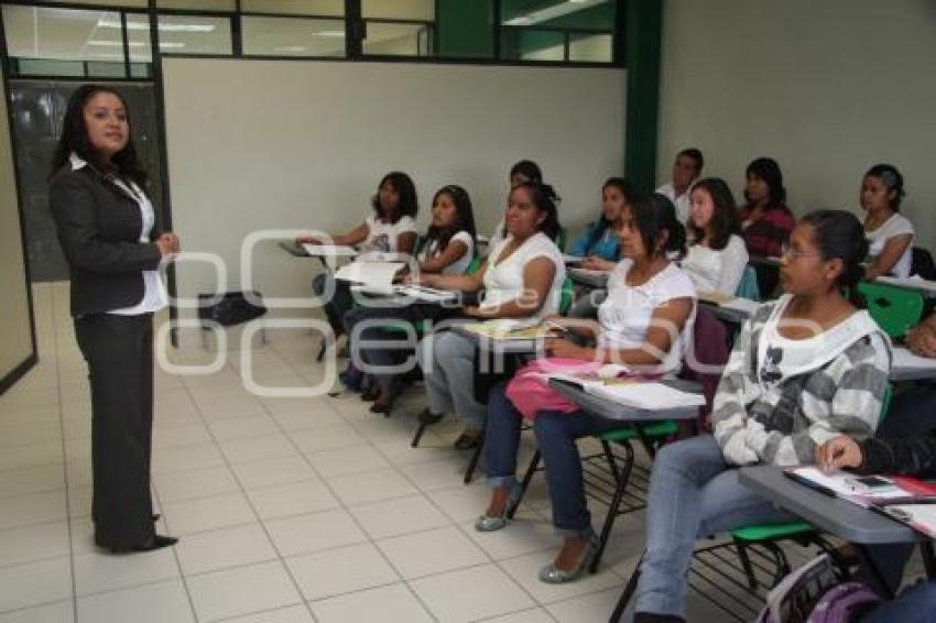 INAUGURAN EDIFICIO EN UTT
