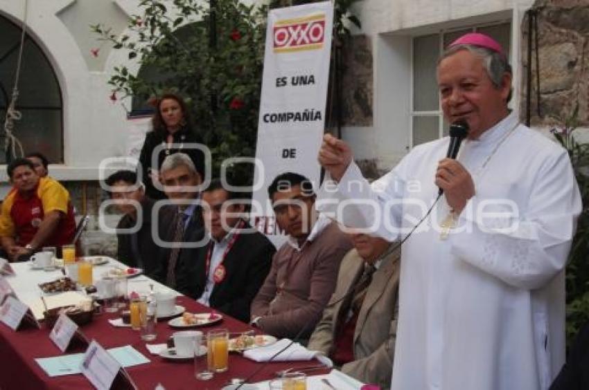 ENTREGA OXXO DONATIVOS A CÁRITAS