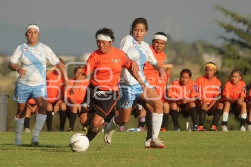 FUTBOL FEMENIL . PUEBLA FC VS ANGELES