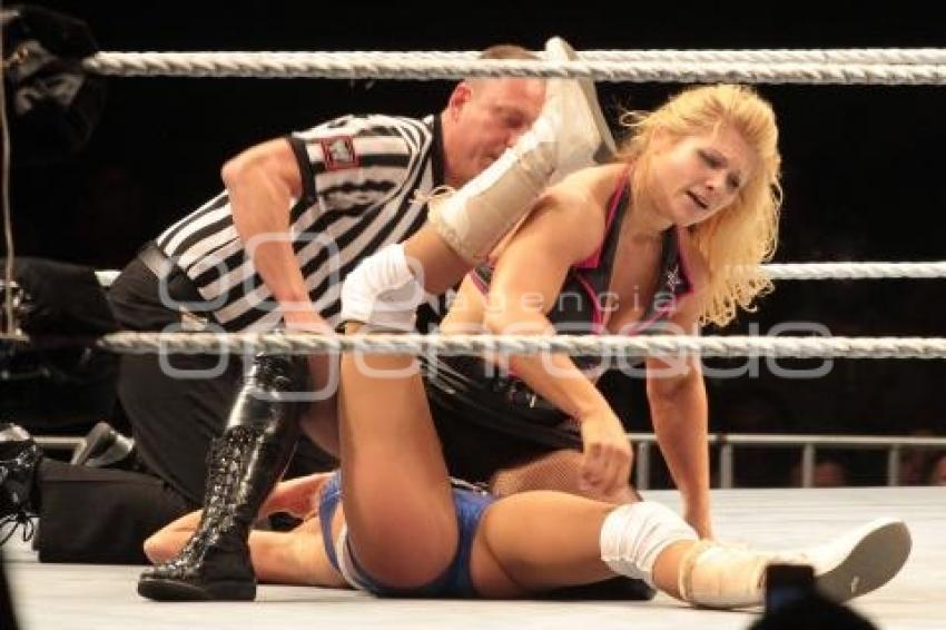 LUCHA LIBRE RAW DE LA WWE