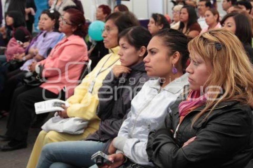 FERIA DE SERVICIOS PARA MUJERES