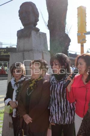 DERECHO AL VOTO DE LA MUJER