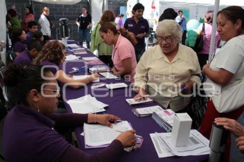 FERIA DE SERVICIOS PARA MUJERES