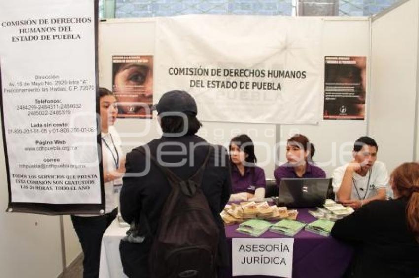 FERIA DE SERVICIOS PARA MUJERES