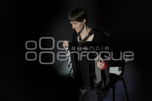 DISCANTUS . CONCIERTO