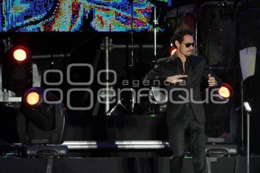 DOS MUNDOS, UN CONCIERTO