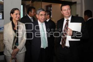 OSCAR ARIAS . PREMIO NOBEL