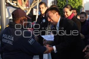 RECONOCIMIENTO A POLICÍAS QUE BAJARON DE PESO