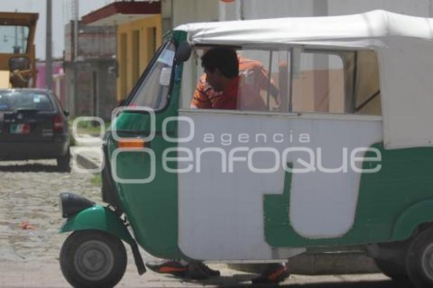 MOTOTAXIS