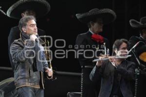 DOS MUNDOS, UN CONCIERTO
