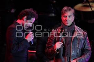 DOS MUNDOS, UN CONCIERTO