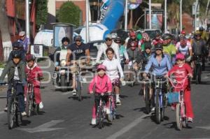 PASEO CICLISTA FAMILIAR