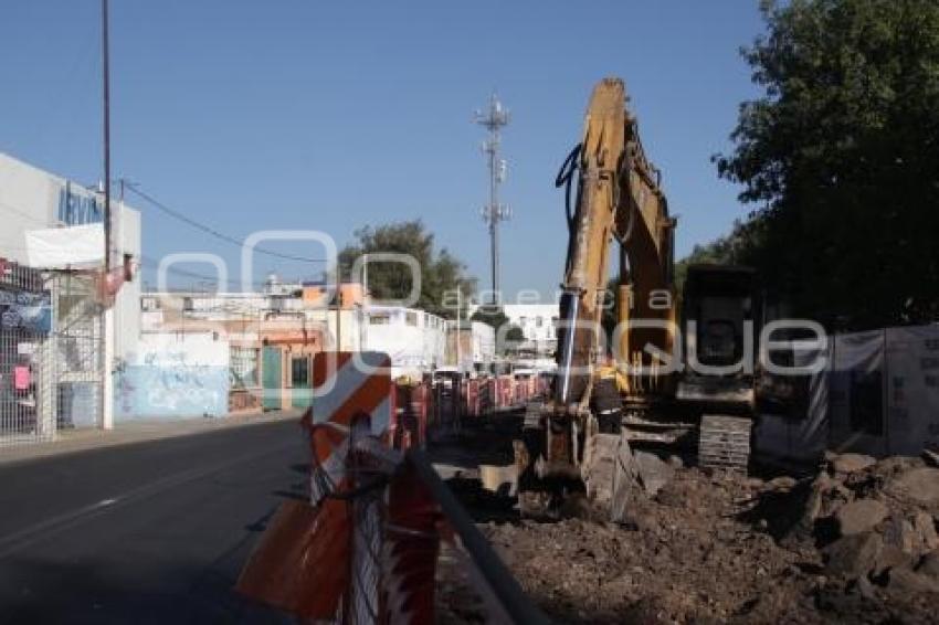 CIERRAN 5 DE MAYO POR OBRAS DEL VIADUCTO ZARAGOZA