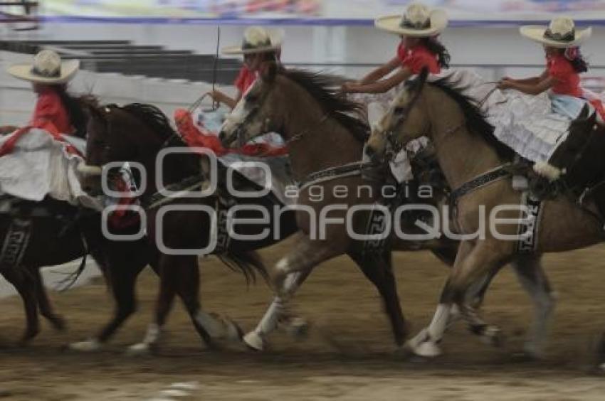 INAUGURAN CAMPEONATO NACIONAL CHARRO