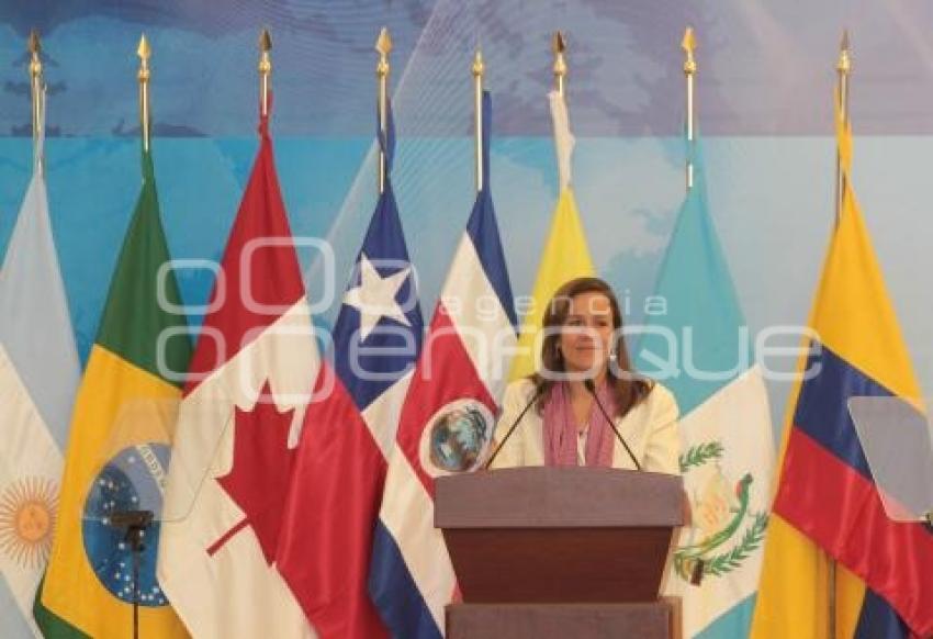 MARGARITA ZAVALA INAUGURA CONGRESO DE LA PRIMERA INFANCIA