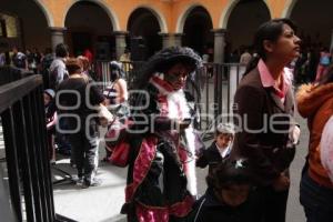 OFRENDAS EN CASA DE LA CULTURA