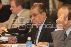 LUIS MALDONADO VENEGAS, COMPARECE ANTE LA COMISION DE EDUCACION DEL CONGRESO DEL ESTADO.