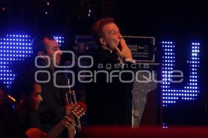EMMANUEL . CONCIERTO PARA TI CON AMOR