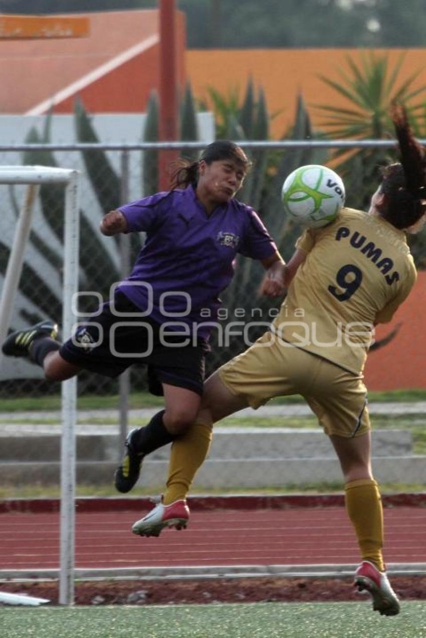 ANGELES SOCCER VS PUMAS