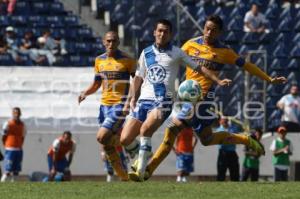 PUEBLA VS TIGRES . FUTBOL