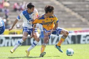 FUTBOL . PUEBLA FC VS TIGRES