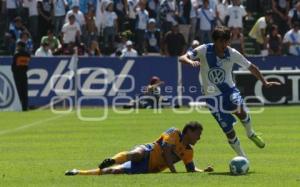 PUEBLA VS TIGRES . FUTBOL