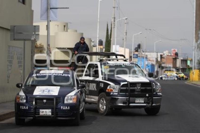 PRESENCIA POLICIACA EN 16 DE SEPTIEMBRE Y TORRES