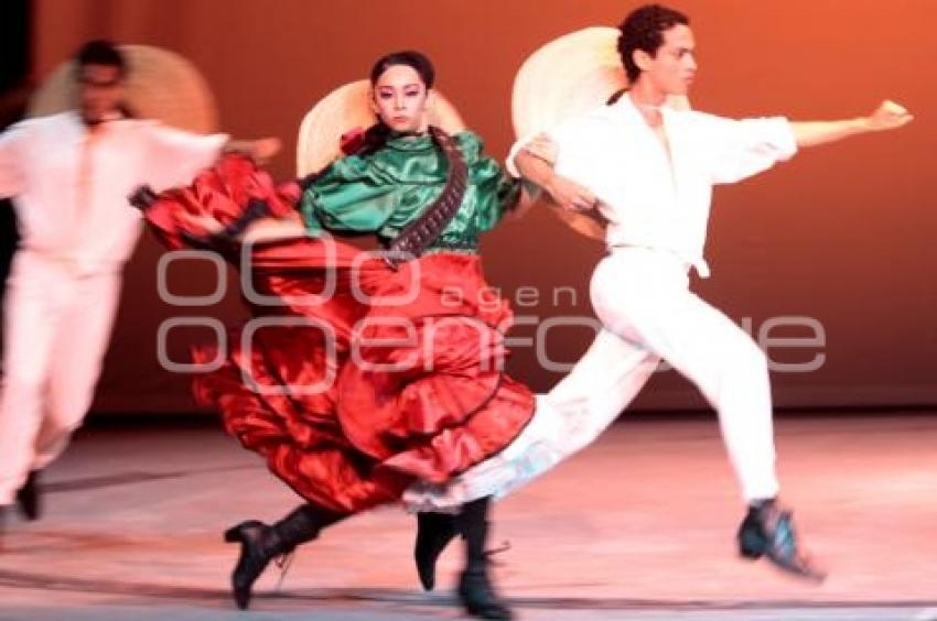 BALLET FOLKLORICO DE AMALIA HERNANDEZ