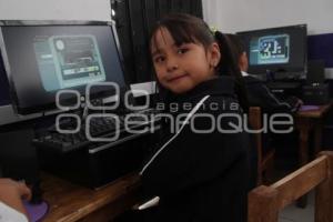 INAUGURA AULA DE MEDIOS EDUARDO RIVERA
