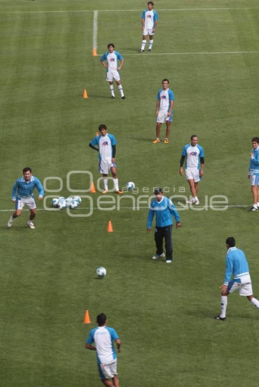 ENTRENAMIENTO DEL PUEBLA DE LA FRANJA.