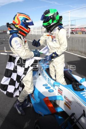 CARRERA LATAM FORMULA 2000