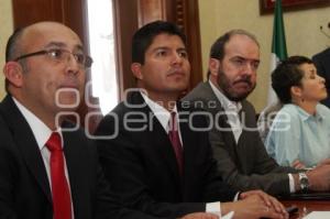 CONVENIO QUE REGULA LA PUBLICIDAD DE CAMPAÑAS 2012