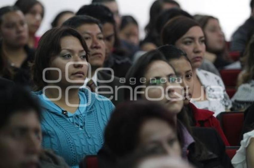 INAUGURAN FORO SOBRE LA VIOLENCIA CONTRA LA MUJER