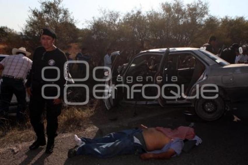 MUEREN DOS PERSONAS CARRETERA A TECALI