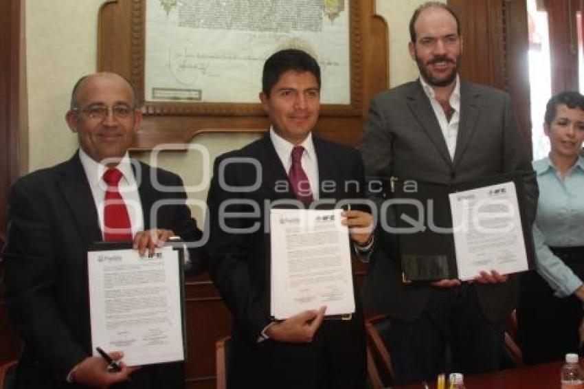 CONVENIO QUE REGULA LA PUBLICIDAD DE CAMPAÑAS 2012